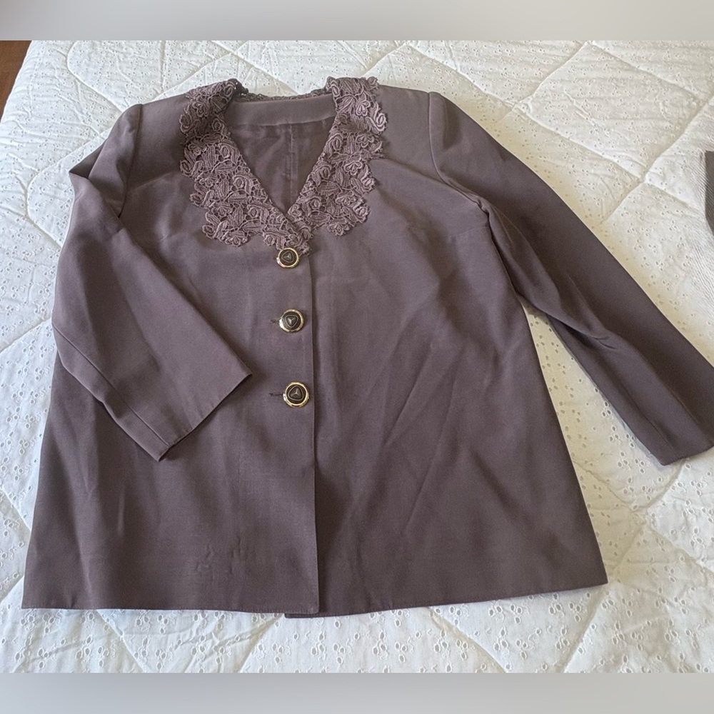 Women's Brown Lace Top and Skirt Suit Set